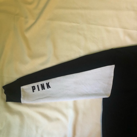 Quarter zip - Picture 2 of 5